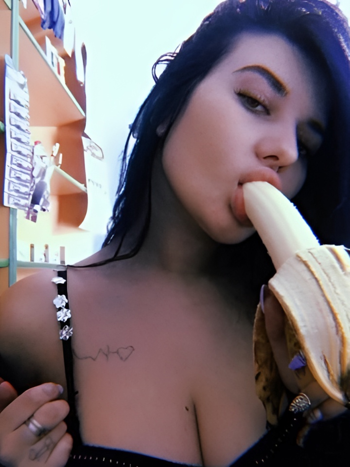 Роза привлекательная девушка из Асбест цена от 4000 руб