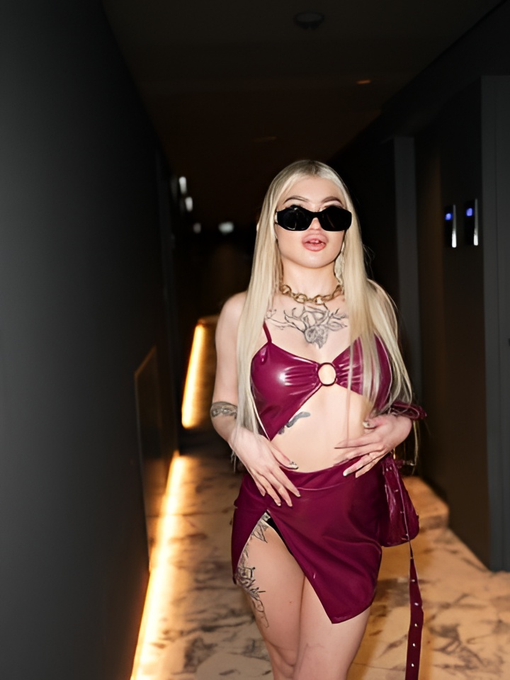 Индивидуалка Света, доступна для личного знакомства от 10000 руб